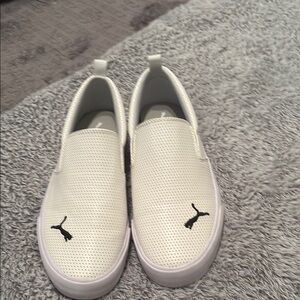 Puma White Slip-On Sneakers Minimalist Design